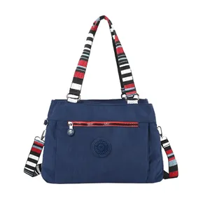 کیف دوشی زنانه میندسا مدل 8513