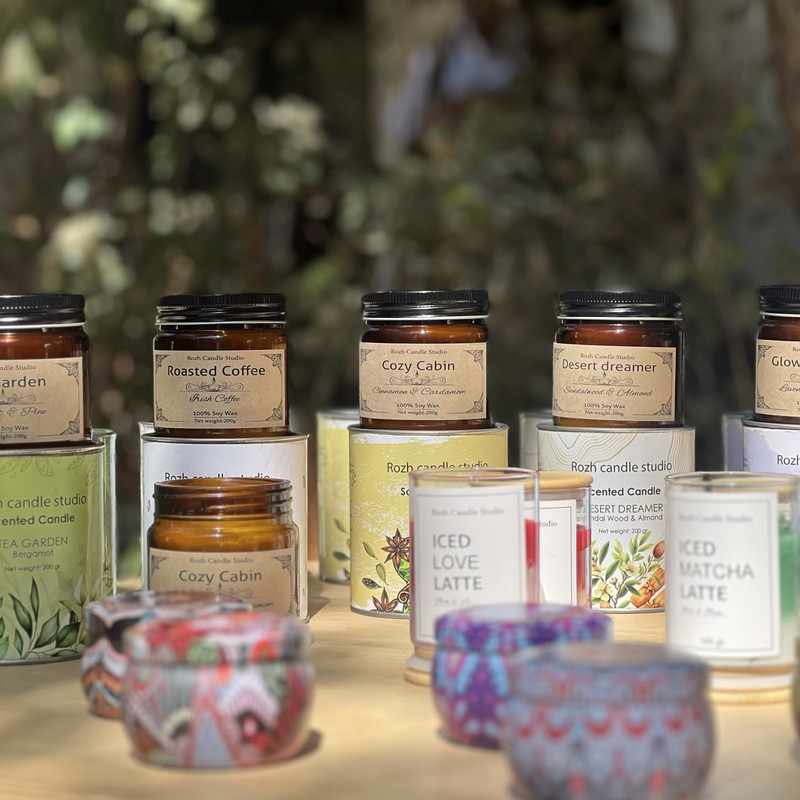 شمع معطر مدل گیاهی بادام تلخ و چوب صندل