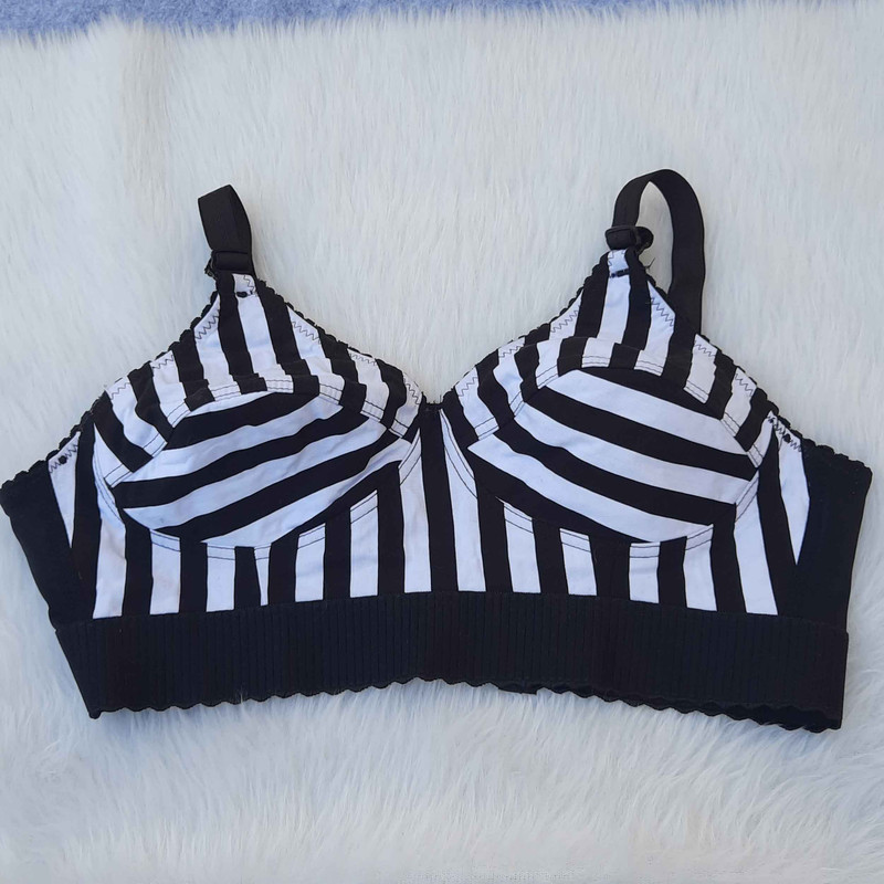 سوتین زنانه مدل نخ کتان کش پهن