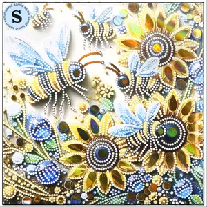 بازی آموزشی سمید مدل ساخت تابلو نقاشی الماسی برنزی طرح زنبور عسل