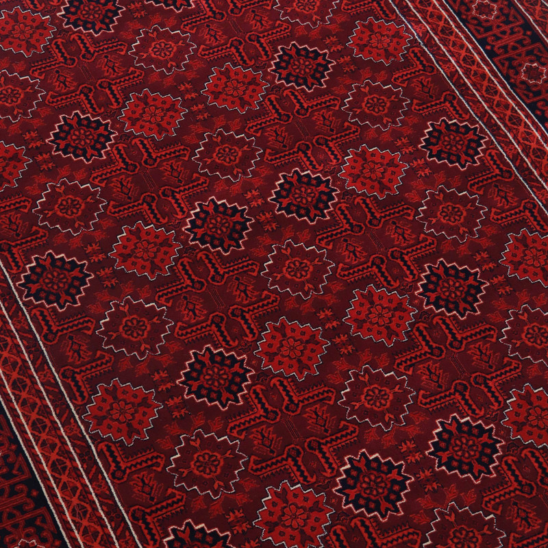 فرش ماشینی بزرگمهر طرح بلوچی کد78001 زمینه لاکی