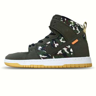 راهنمای خرید جدیدترین و بهترین کفش اسپرت ساق دار مردانه و دخترانه مدل ساق بلند نایک با قیمت مناسب و ارزان