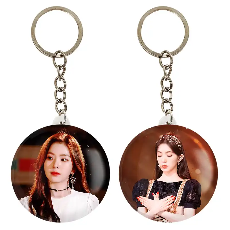 جاکلیدی خندالو مدل آیرین گروه رد ولوت Red Velvet کد 1965719653 مجموعه 2 عددی