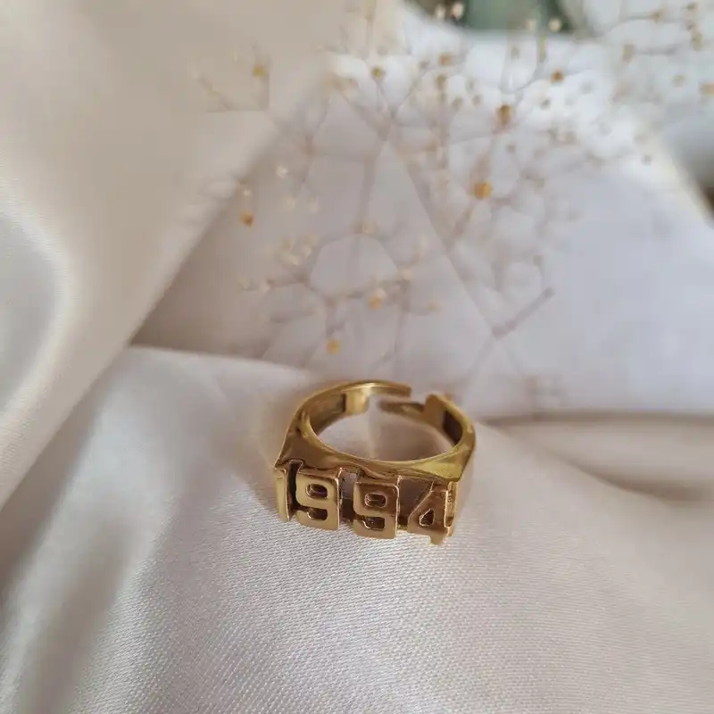 انگشتر مدل سال میلادی 1994
