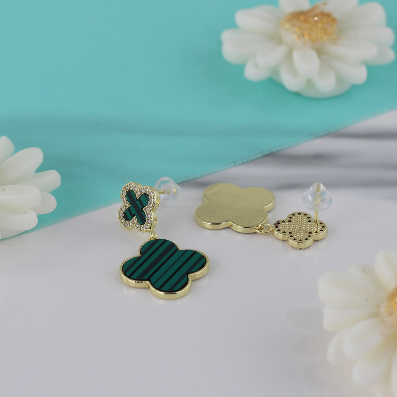 گوشواره زنانه مدل گل کد J622 گوشواره زنانه مدل گل کد J622