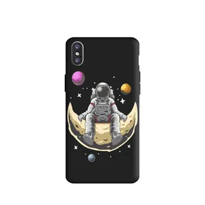  کاور قاب گارد طرح ماه و آدم فضایی کد a875 مناسب برای گوشی موبایل اپل iphone XR