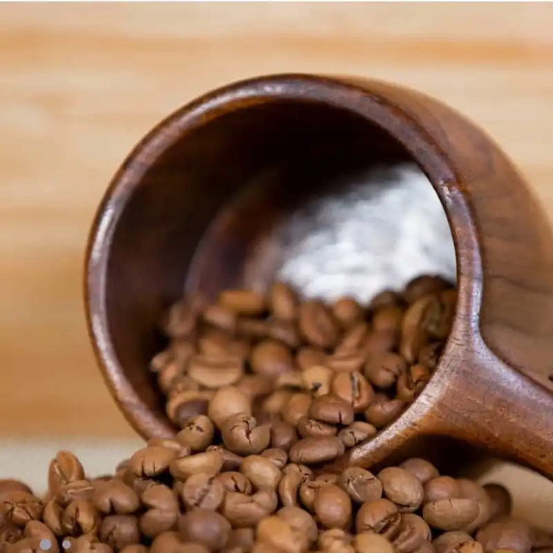 لیوان چوبی مدل منبت کاری دم ماهی