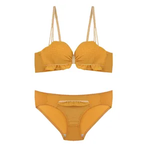 ست شورت و سوتین زنانه مدل پاپیونی 3-396