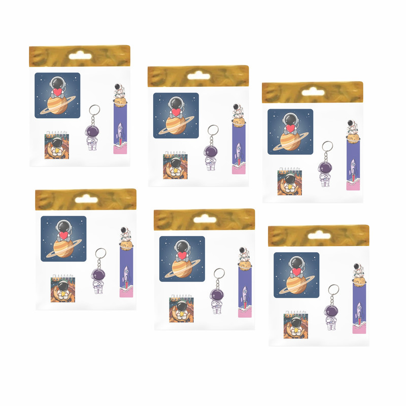 بسته لوازم تحریر مدل  4 تکه چوبی طرح فضانورد ناسا کد 1 مجموعه 6 عددی