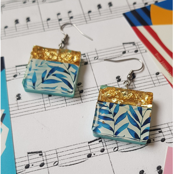 گوشواره دخترانه مدل رزینی مربع