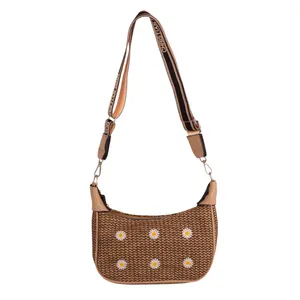 کیف رودوشی زنانه مدل بابونه 