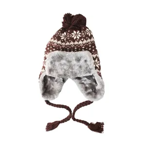 کلاه بافتنی کد 582 رنگ قهوه ای