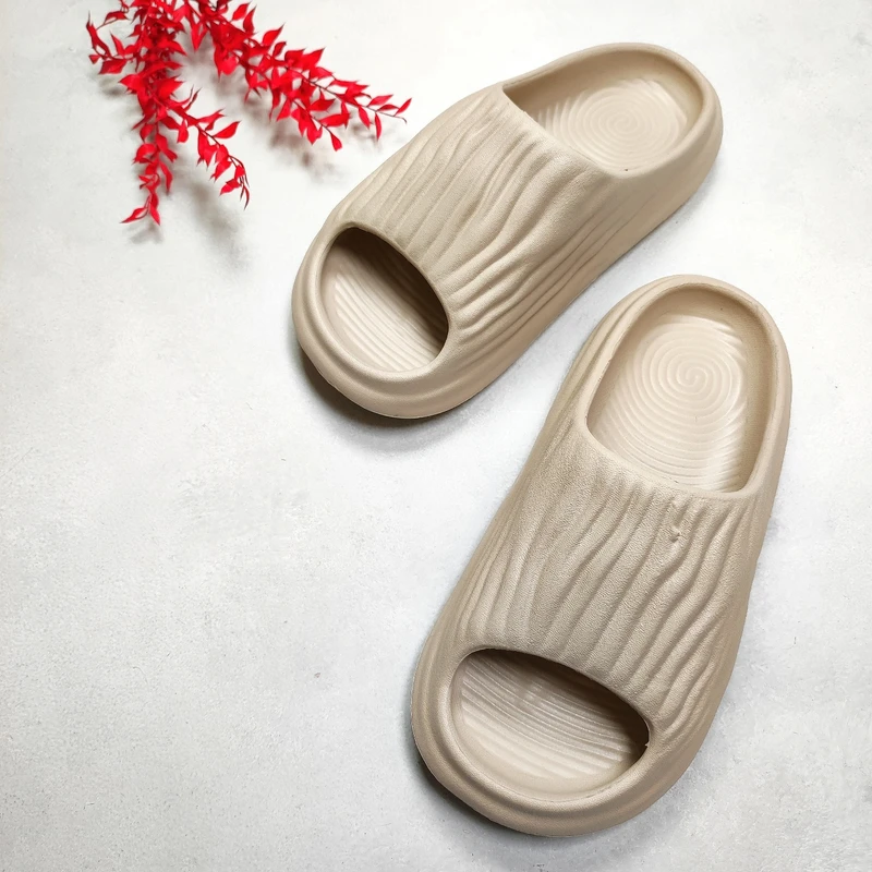 عکس شماره 25 : دمپایی زنانه کد 92-pe