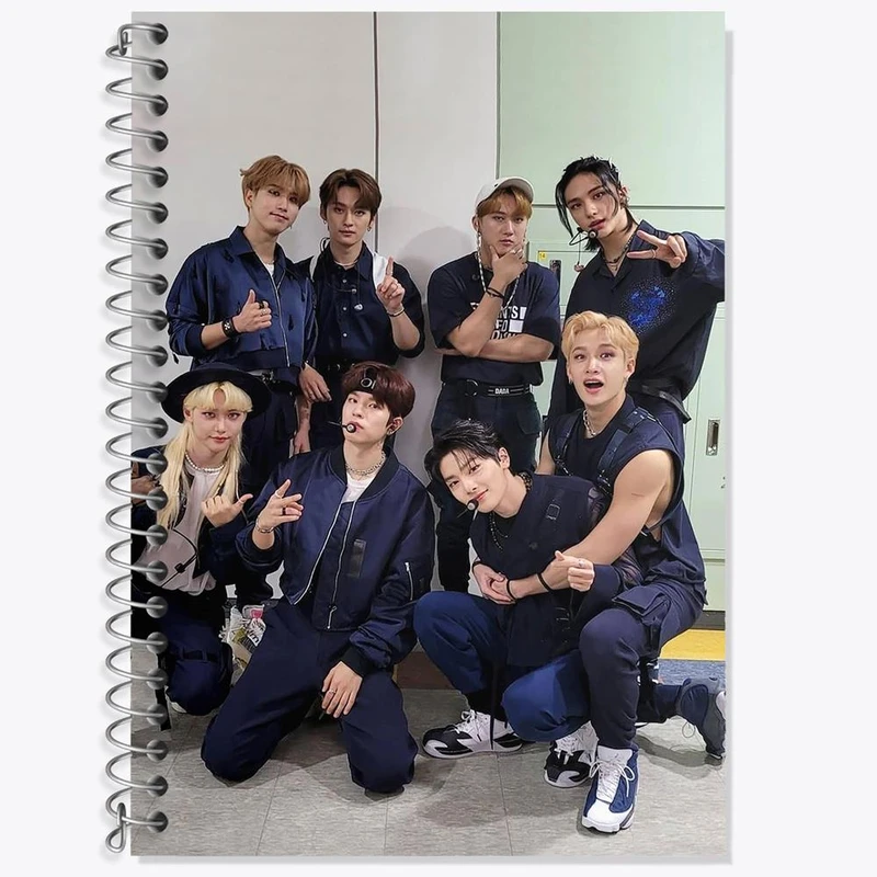 دفتر زبان 50 برگ خندالو مدل سه خط طرح گروه استری کیدز Stary Kids کد 16904