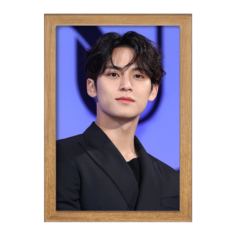 تابلو خندالو مدل مینگیو گروه سونتین Seventeen  کد 21637