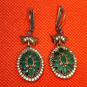 گوشواره نقره زنانه مدل سنگ زمرد کد P900