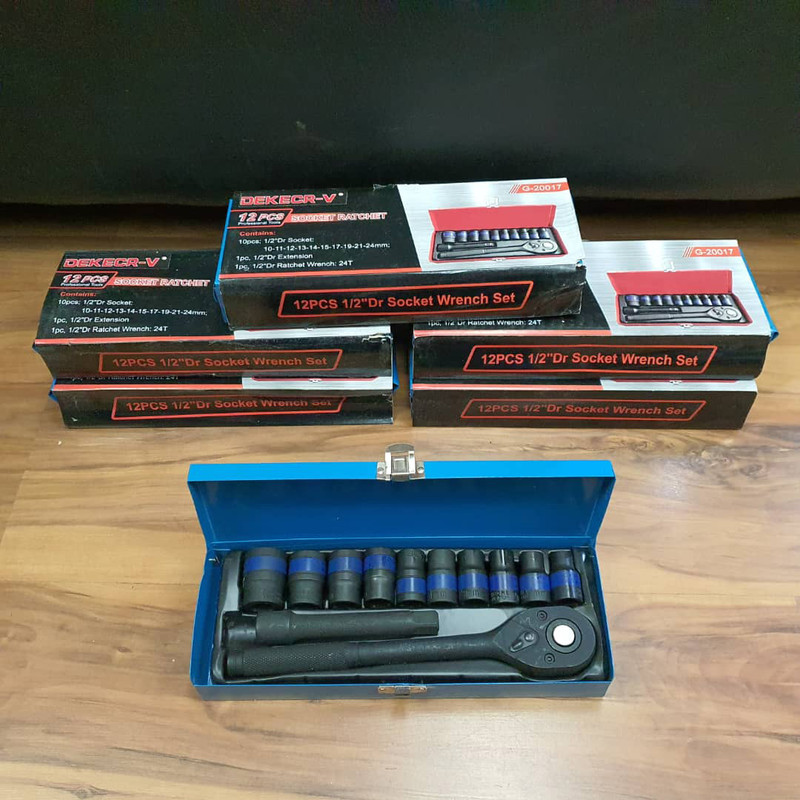 آچار بکس دکر مدل CHROME-VANADIUM مجموعه 12 عددی