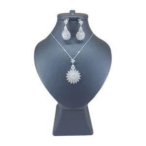 نیم ست نقره زنانه مدل خورشیدی کد 1