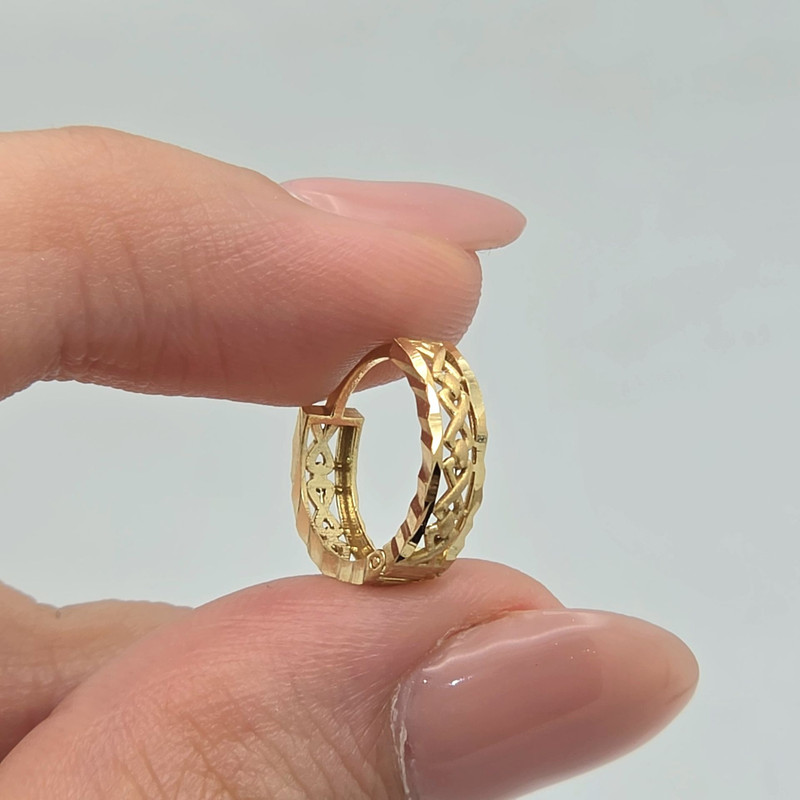 گوشواره حلقه‌ای طلا کم اجرت  18 عیار زنانه طلا و شمش برلیان مدل مارپیچ 