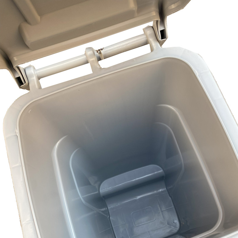 سطل زباله پدالی ناصر پلاستیک مدل T5105