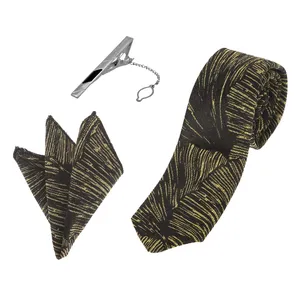ست کراوات و دستمال جیب و گیره کراوات مردانه کد 23