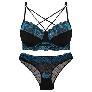 ست شورت و سوتین زنانه کارنا رز مدل فنردار کد 5033-2038