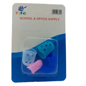 انگشتانه یونه مدل سیلیکونی بسته 4 عددی