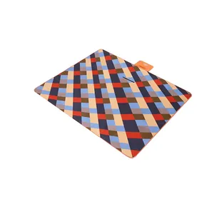 زیرانداز 5 نفره نیچرهایک مدل New Flannel L3
