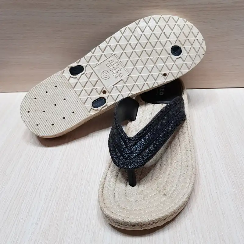 دمپایی لاانگشتی زنانه نیکتا مدل ستایش کد 001