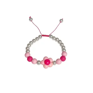 دستبند دست‌ساز زنانه مدل گل و مروارید