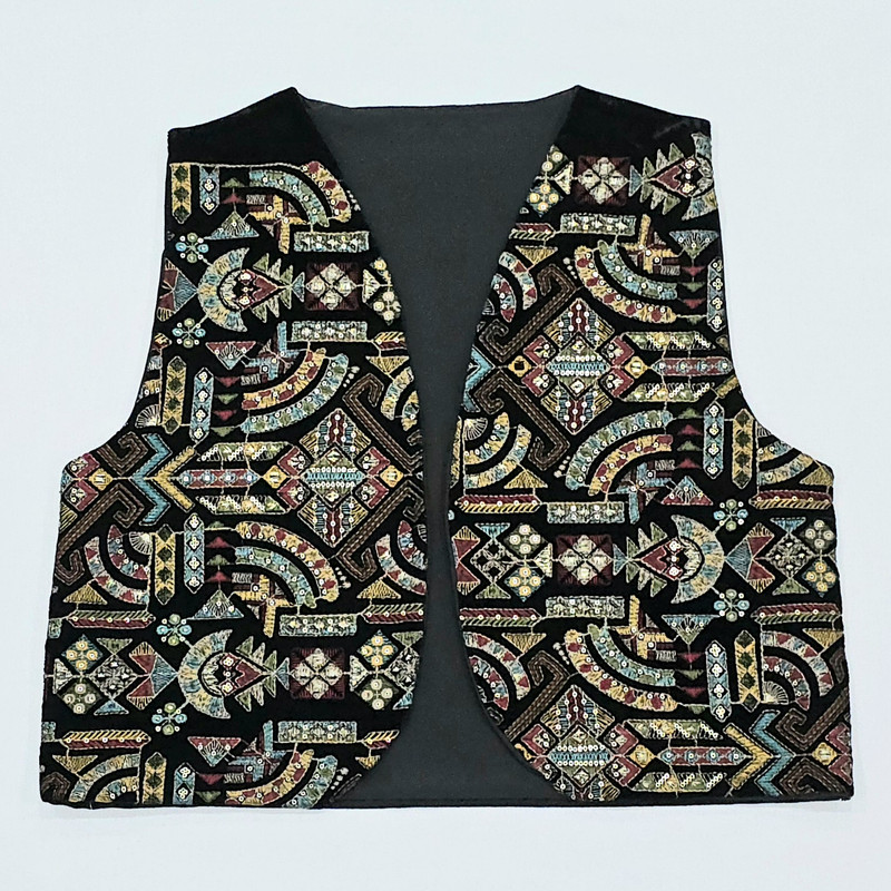 جلیقه زنانه مدل مخمل سوزندوزی هندی کد ۰۲۰