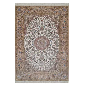 فرش دستبافت شش و نیم متری مدل اصفهان کد 1267