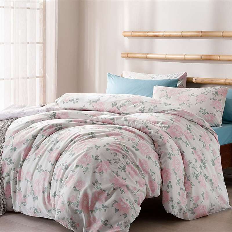 روکش لحاف انگلیش هوم مدل Water Lily دو نفره سایز 200x220 سانتی متر روکش لحاف انگلیش هوم مدل Water Lily دو نفره سایز 200x220 سانتی متر