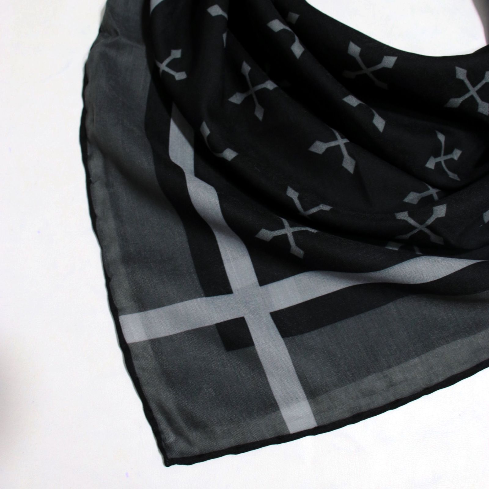 روسری زنانه مدل نخی خنک تابستانه محبوب با پترن ستاره کد ana-7096 -  - 15