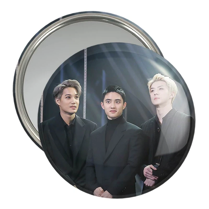 آینه جیبی خندالو مدل گروه اکسو EXO  کد 13665