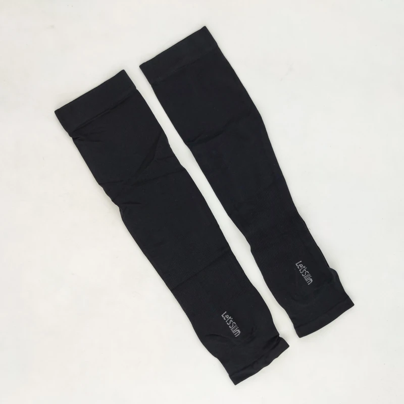 عکس شماره 4 : ساق دست ورزشی مدل cool wristlet بسته 2 عددی
