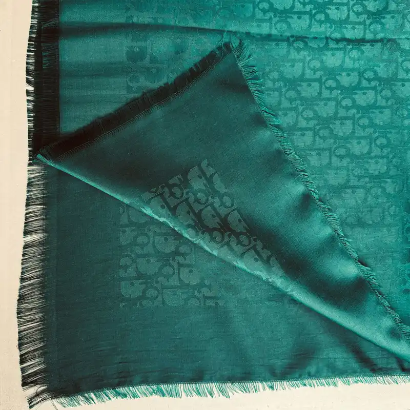 روسری زنانه مدل نخی ژاکارد مهمانی قواره بزرگ 140 چهار فصل کد 40