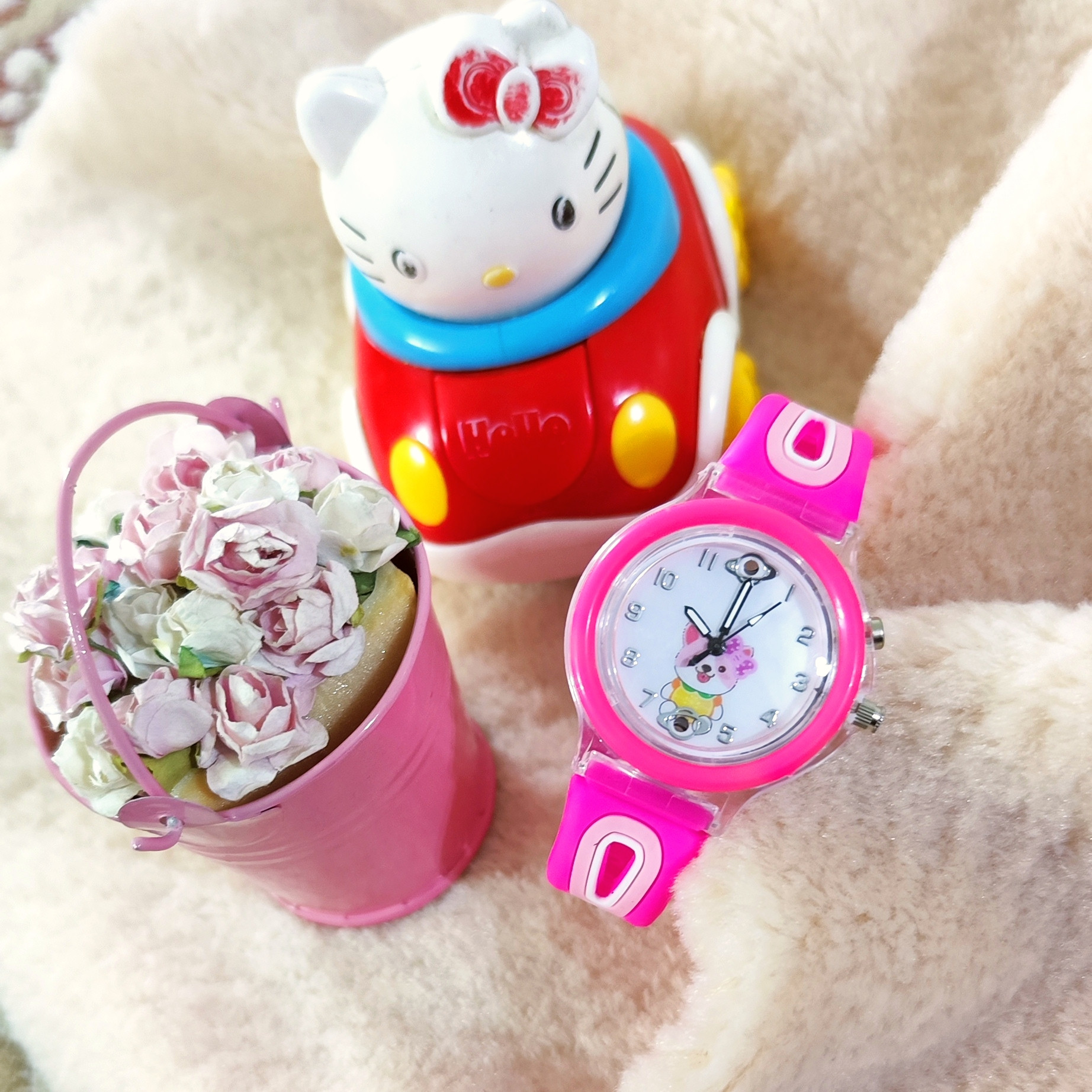 ساعت مچی عقربه ای بچگانه مدل چراغدار بند TPU کد 1 ساعت مچی عقربه ای بچگانه مدل چراغدار بند TPU کد 1