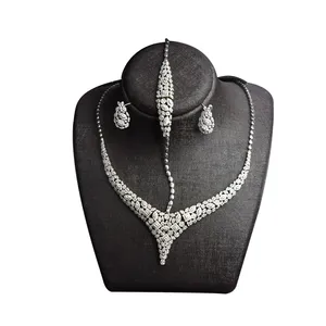 نیم ست نقره زنانه مدل A1028