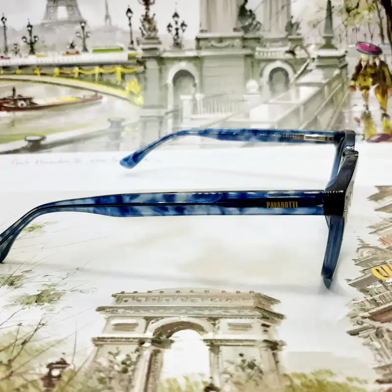 فریم عینک طبی پاواروتی مدل P93261c3