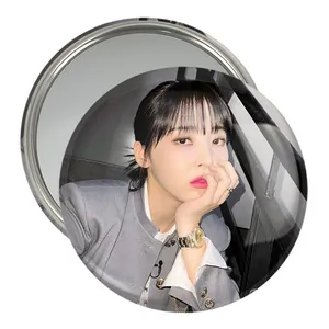 آینه جیبی خندالو مدل مونبیول گروه مامامو Mamamoo  کد 19409