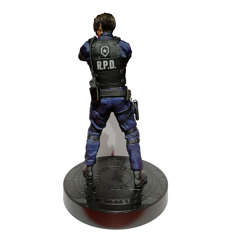 اکشن فیگور مدل Leon s. Kennedy