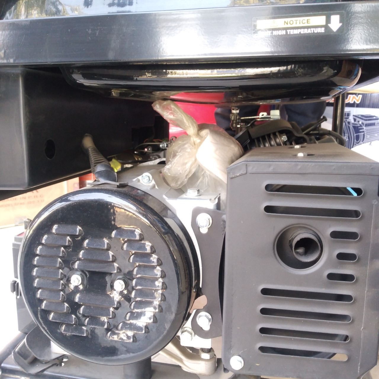 موتور برق بنزینی ایکارر مدل  IC8E