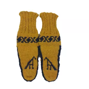 جوراب دست باف  زنانه مدل سنتی