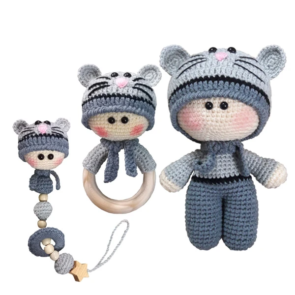 جغجغه وعروسک و زنجیر پستانک کد 01 مجموعه 3 عددی