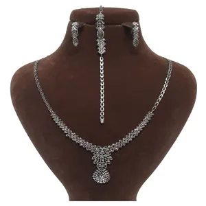 نیم ست طلا 18 عیار زنانه گالری یارطلا کد  SR16-W 