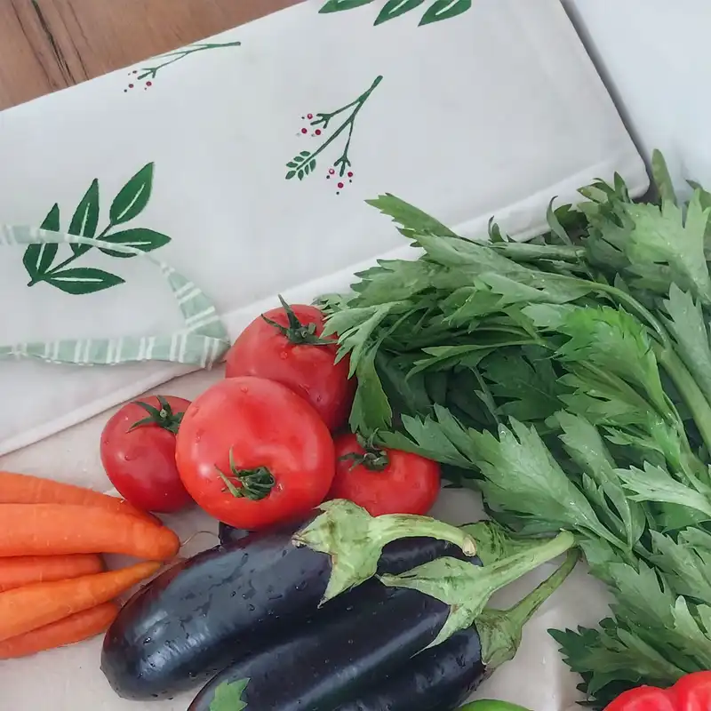 آبگیر کنار سینک مدل برگ و شکوفه