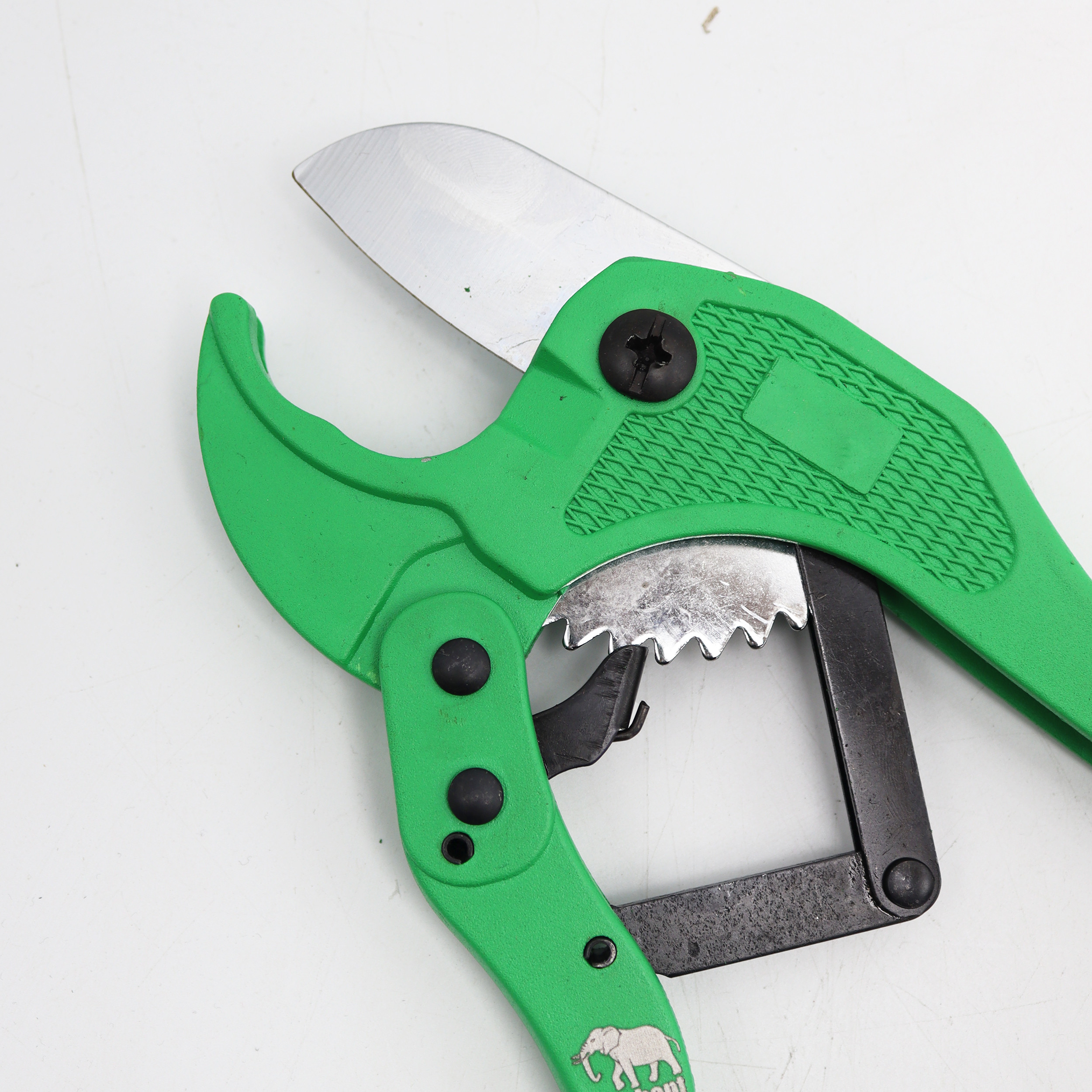 قیچی لوله بر مدل الفنت کد YP-E-42MM