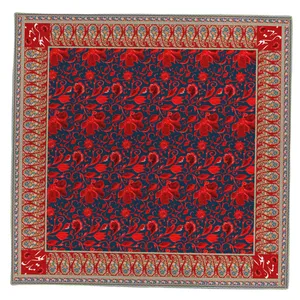 رومیزی طرح گل قرمز یلدا کد 9982