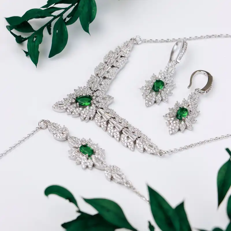 نیم ست نقره زنانه جی تی ای مدل نایس 52